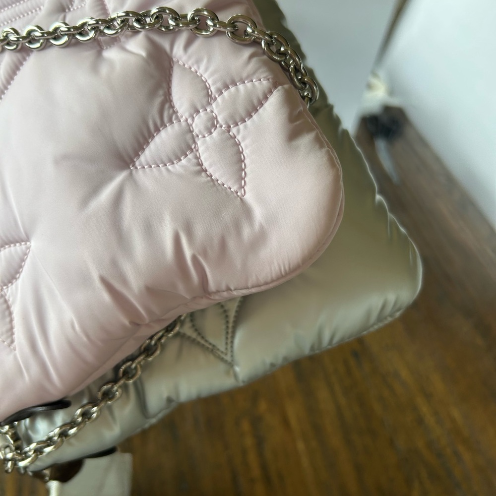 LOUIS VUITTON Econyl Monogram Pillow Maxi Multi Pochette Accessories Silver Pink - Picture 8 of 15